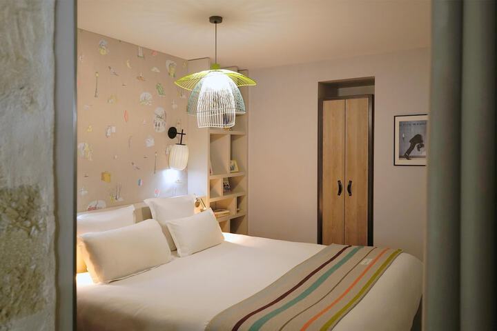 Room 35 of 56