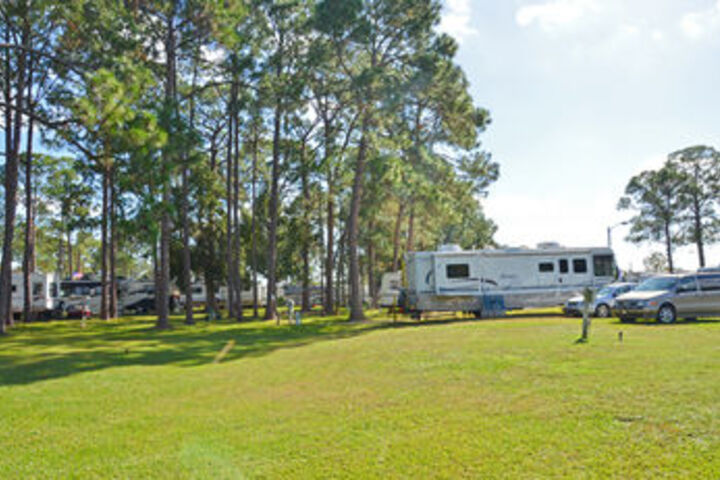 Property Grounds 17 of 21