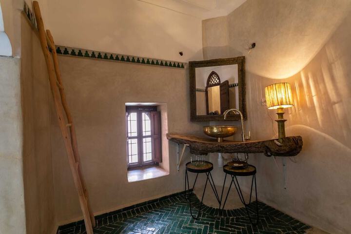 Bathroom Interior Photo
