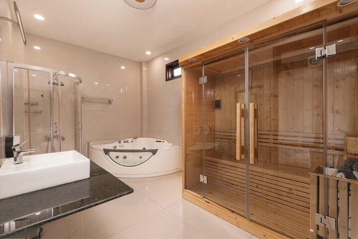 Room 2 of 12