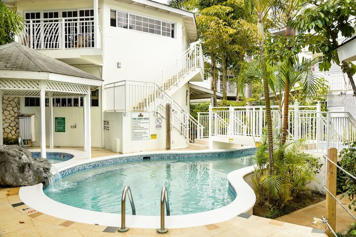Pool 50 of 79
