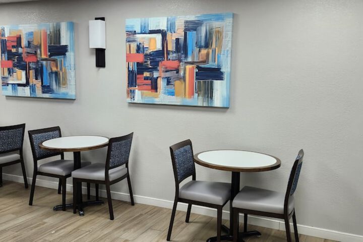 Breakfast area