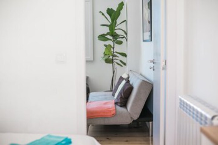 Room 25 of 32