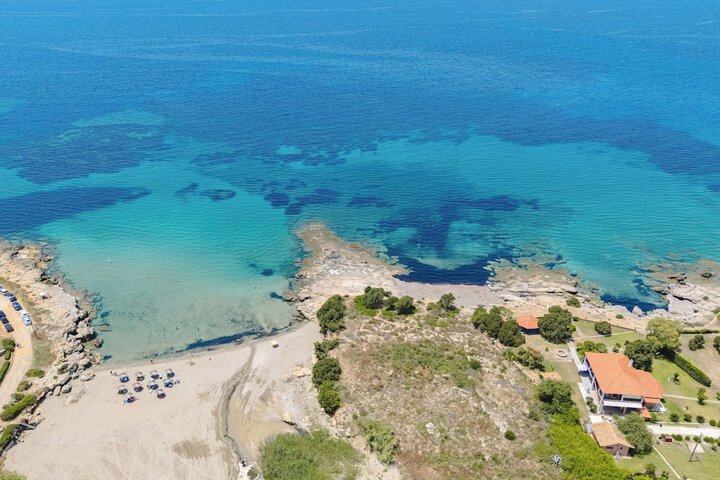 To Pournari Beachside Garden House