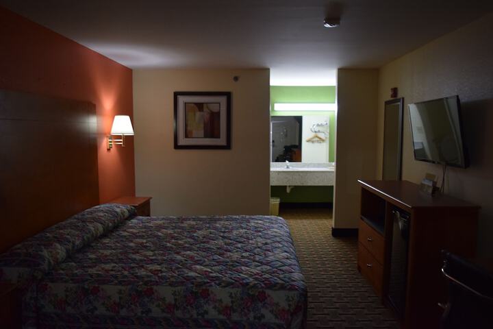 Standard | King Bed (2 of 2)