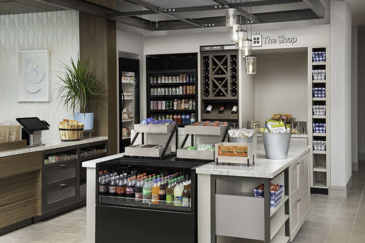 Snack bar