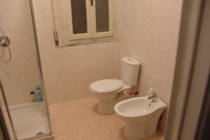 Room 45 of 64
