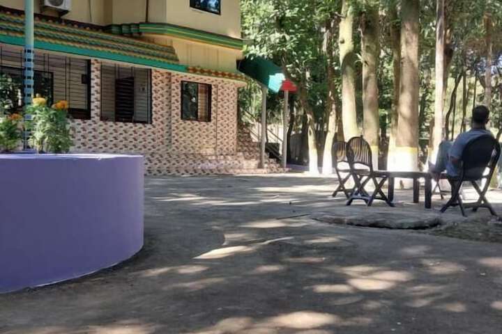 Naljuri Inn Hotel