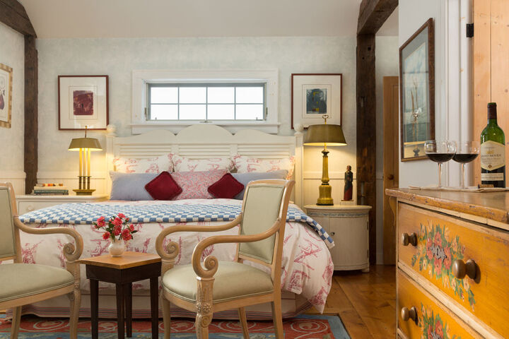 Room 14 of 64