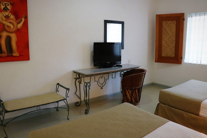 Room 16 of 51
