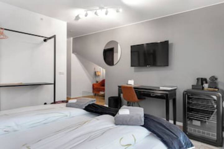 Room 154 of 219