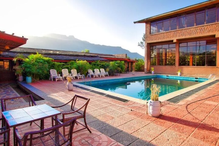 Pool Hotel