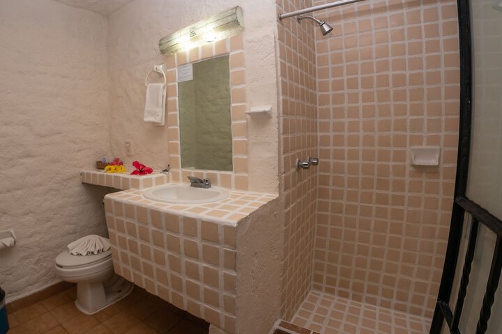 Room 26 of 49