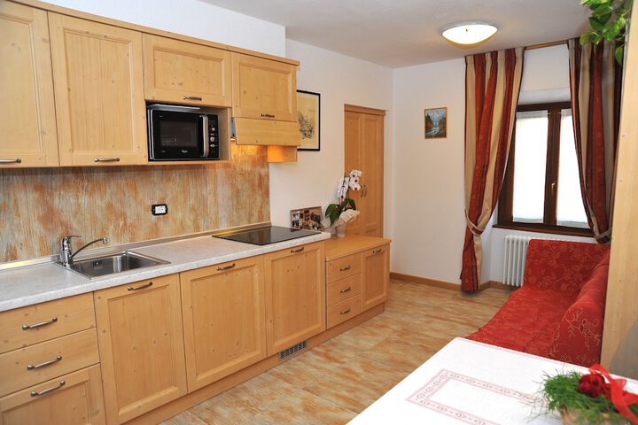 Room 30 of 90