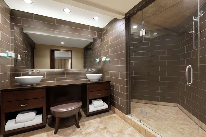 Bathroom shower