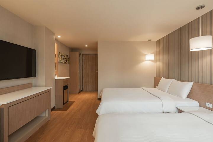 Room 26 of 55
