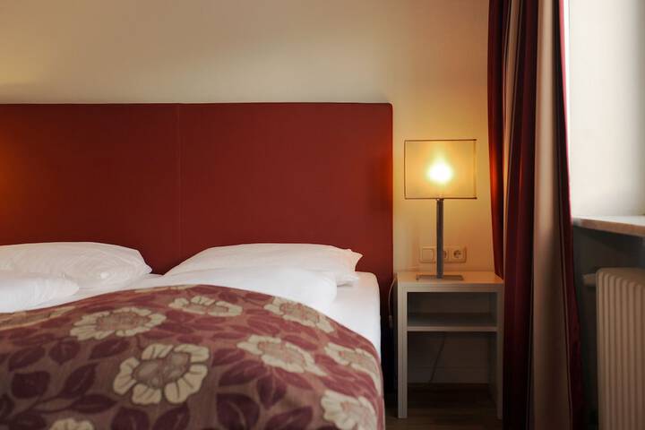 Room 36 of 60