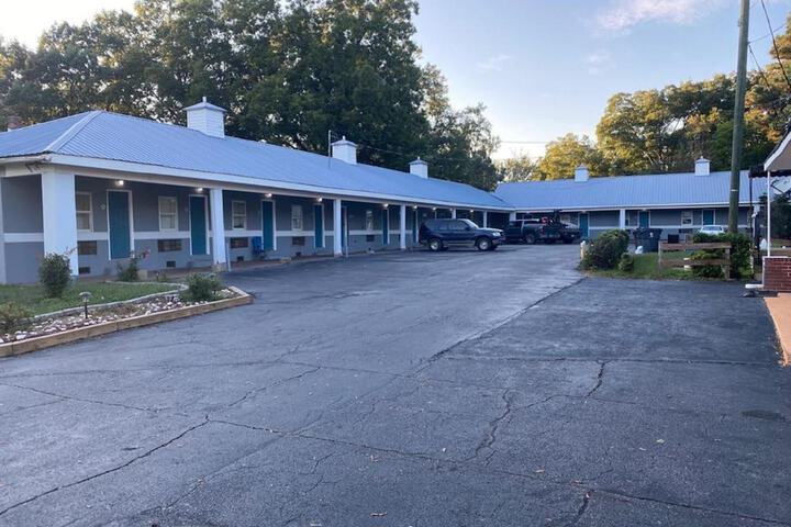 Budget Inn Express in South Hill, VA