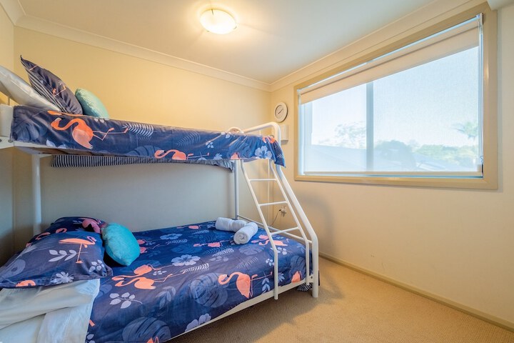 Room 10 of 26
