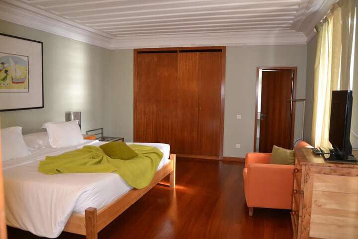 Room 15 of 62