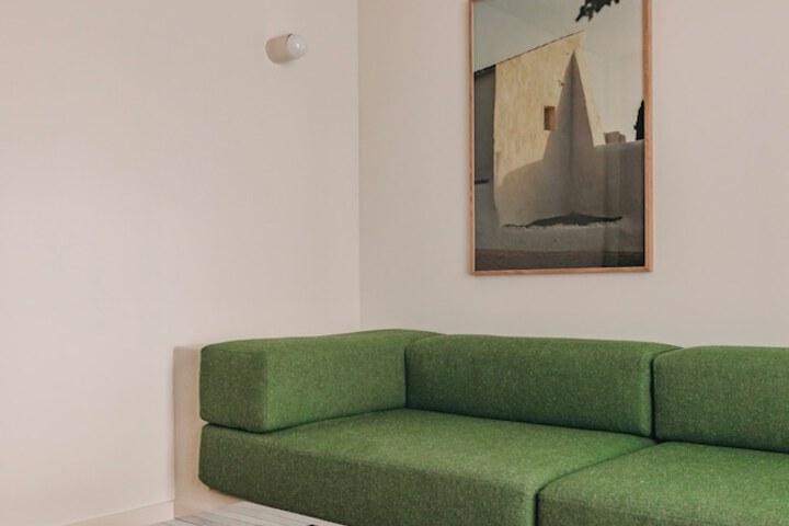 Room 26 of 186