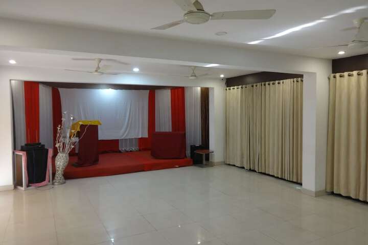 Ballroom/Hall 41 of 53