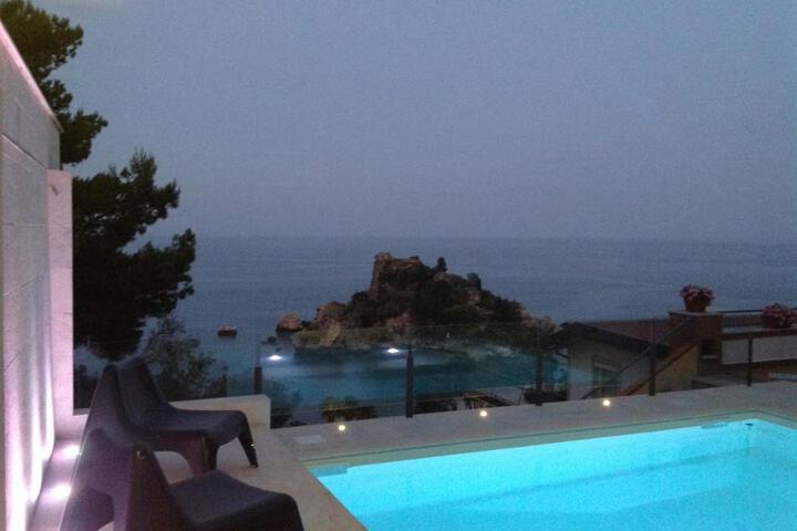 202 Luxury pool Isola Bella