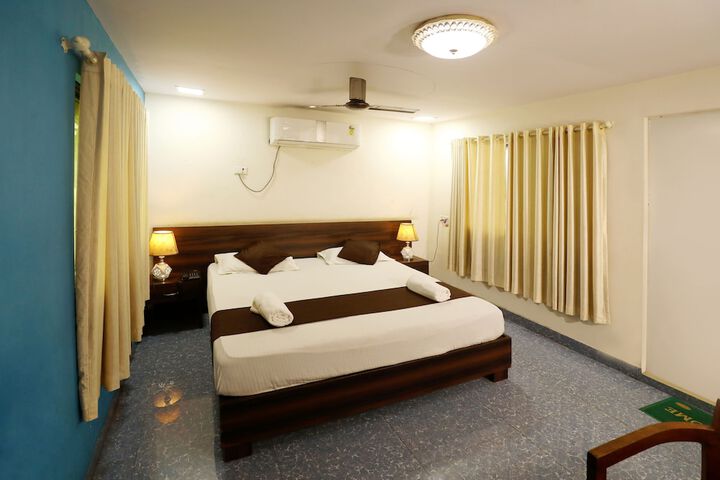 Room 28 of 87