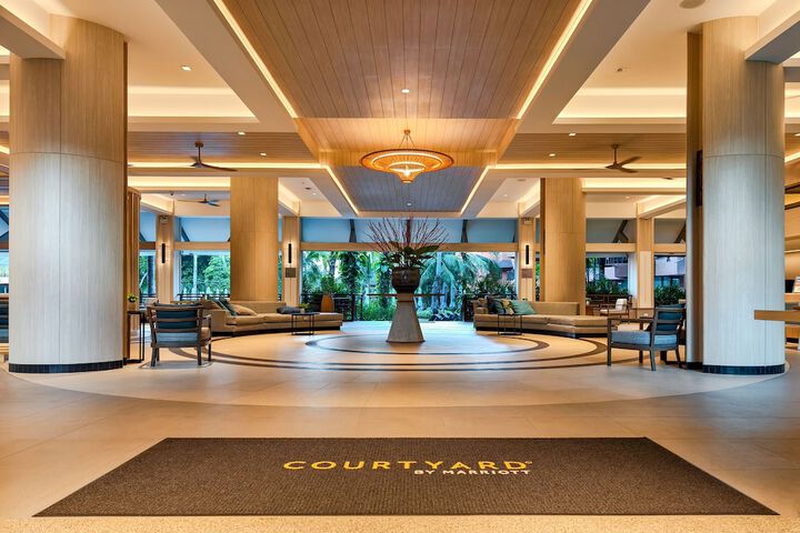 Check-in/check-out kiosk