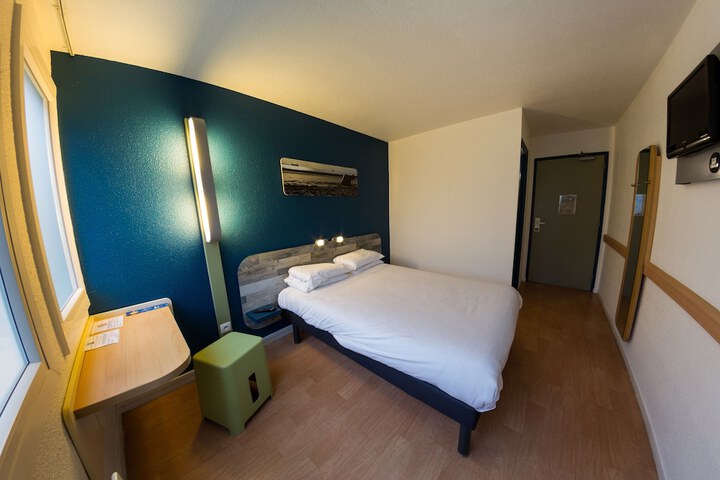 Room 17 of 59