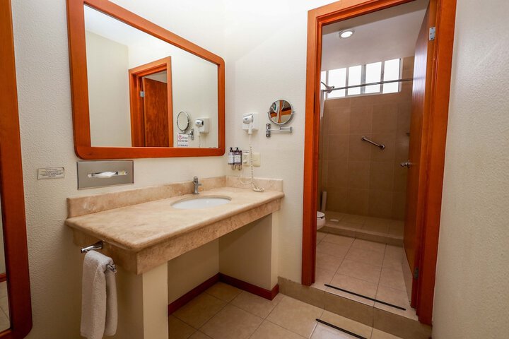 Room 20 of 30