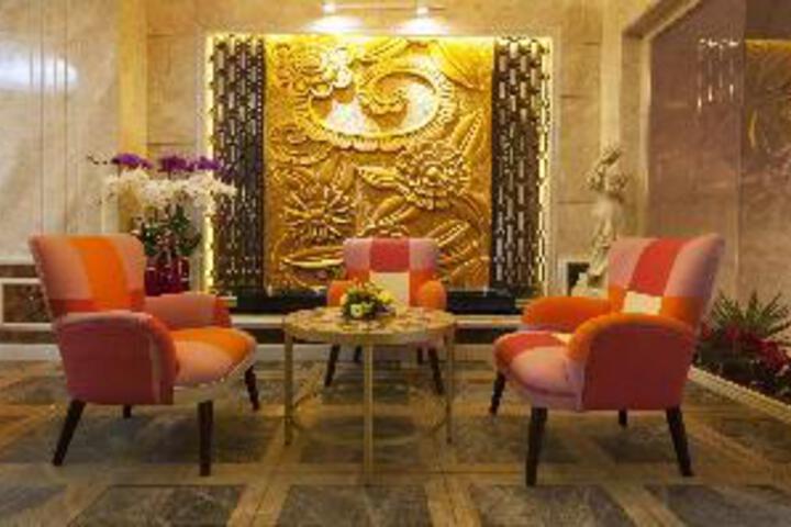 Lobby Photos