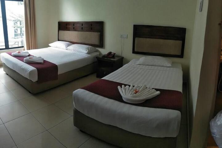 Room 5 of 38