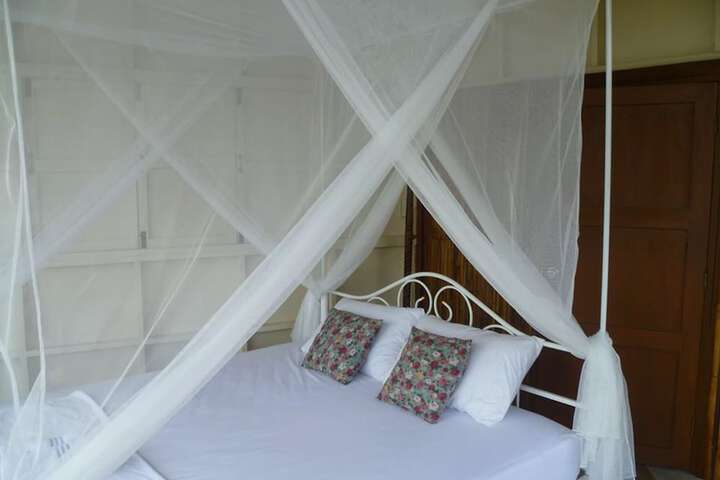 Room 10 of 52
