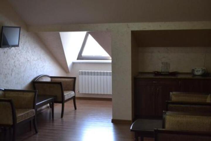 General 23 of 25