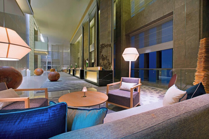 Guest Lobby