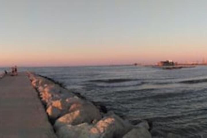 Beach 38 of 52