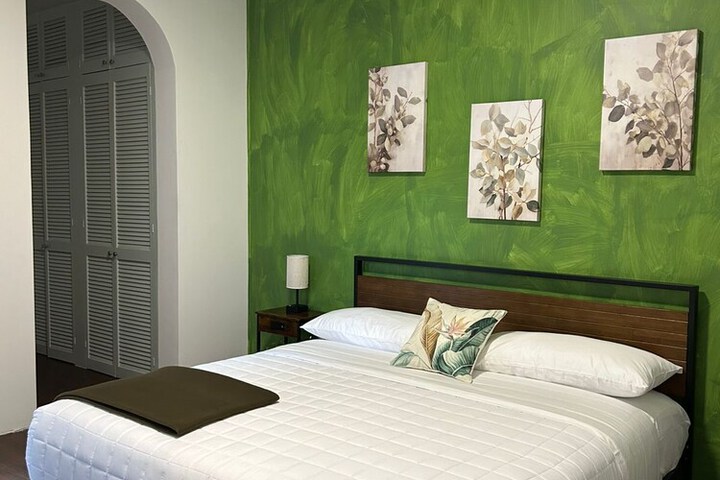 Room 8 of 46
