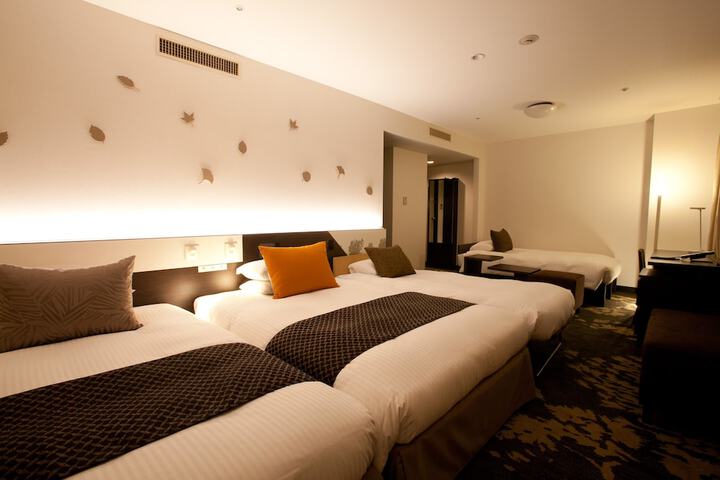 Room 21 of 64
