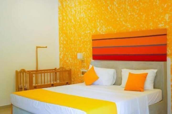 Room 3 of 6