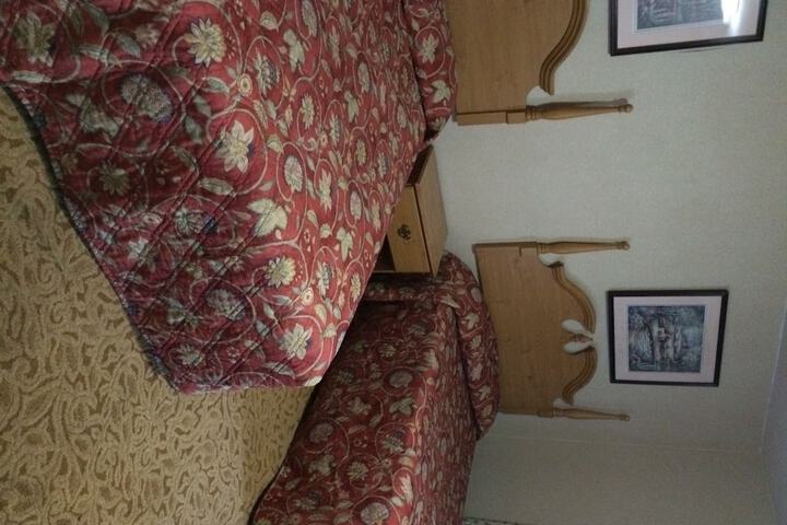 Room 4 of 20