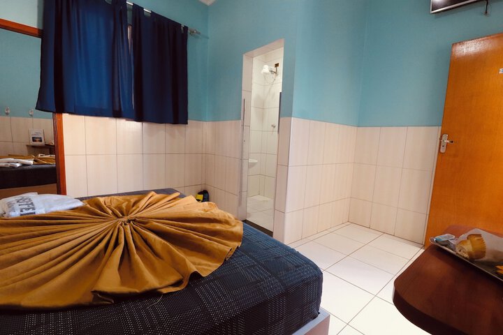 Room 17 of 70