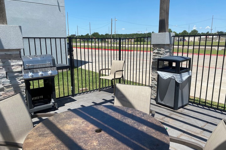 BBQ/picnic area