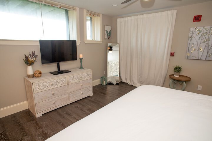 Room 76 of 140