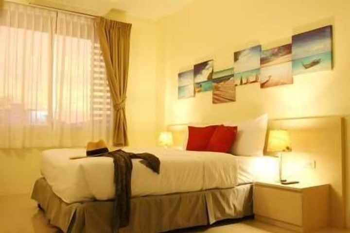 Room 15 of 31