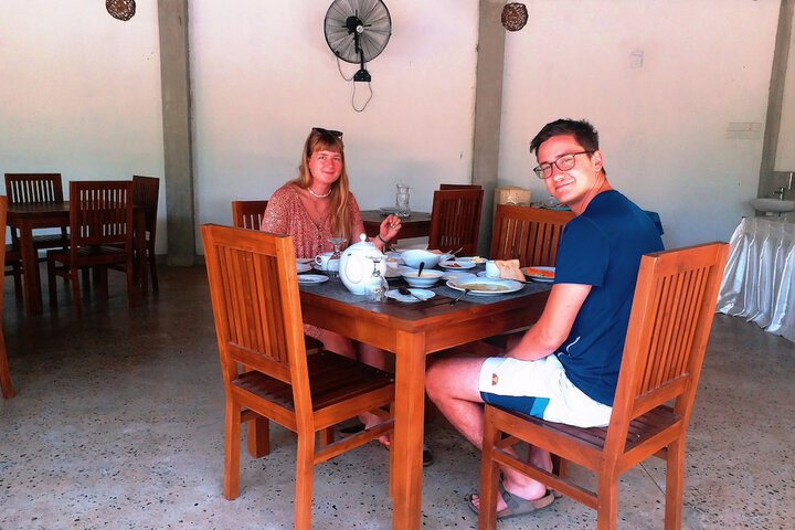 Dining 28 of 65