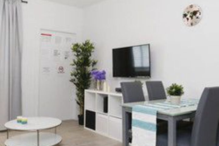 Room 156 of 245