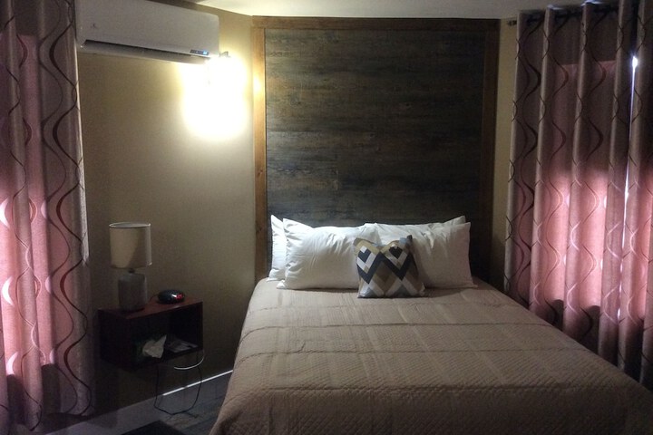 Room 8 of 49