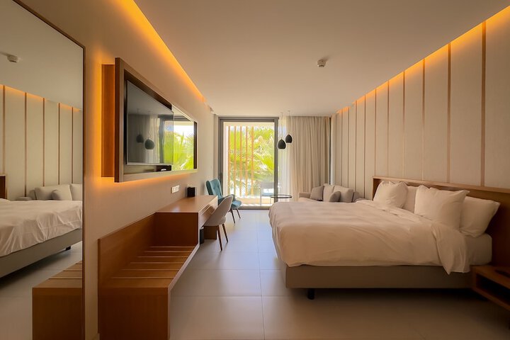 Room 21 of 92