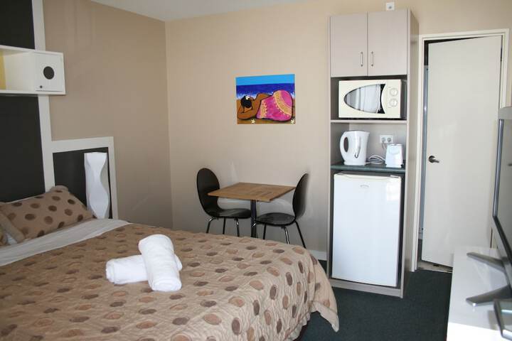 Room 10 of 74